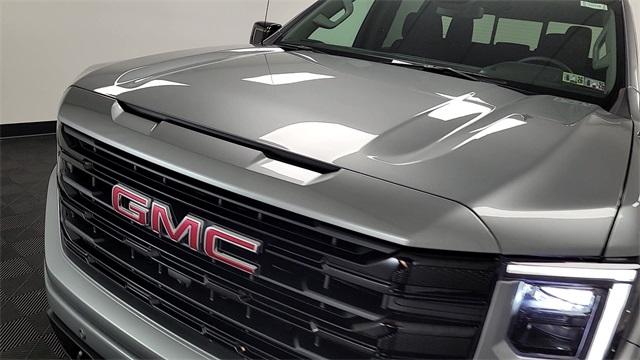 2025 – GMC – Sierra 1500