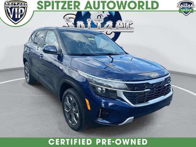 2025 Kia Seltos Azul (Dark Ocean Blue) SUV/Crossover Tracción en las cuatro ruedas Transmisión variable continua