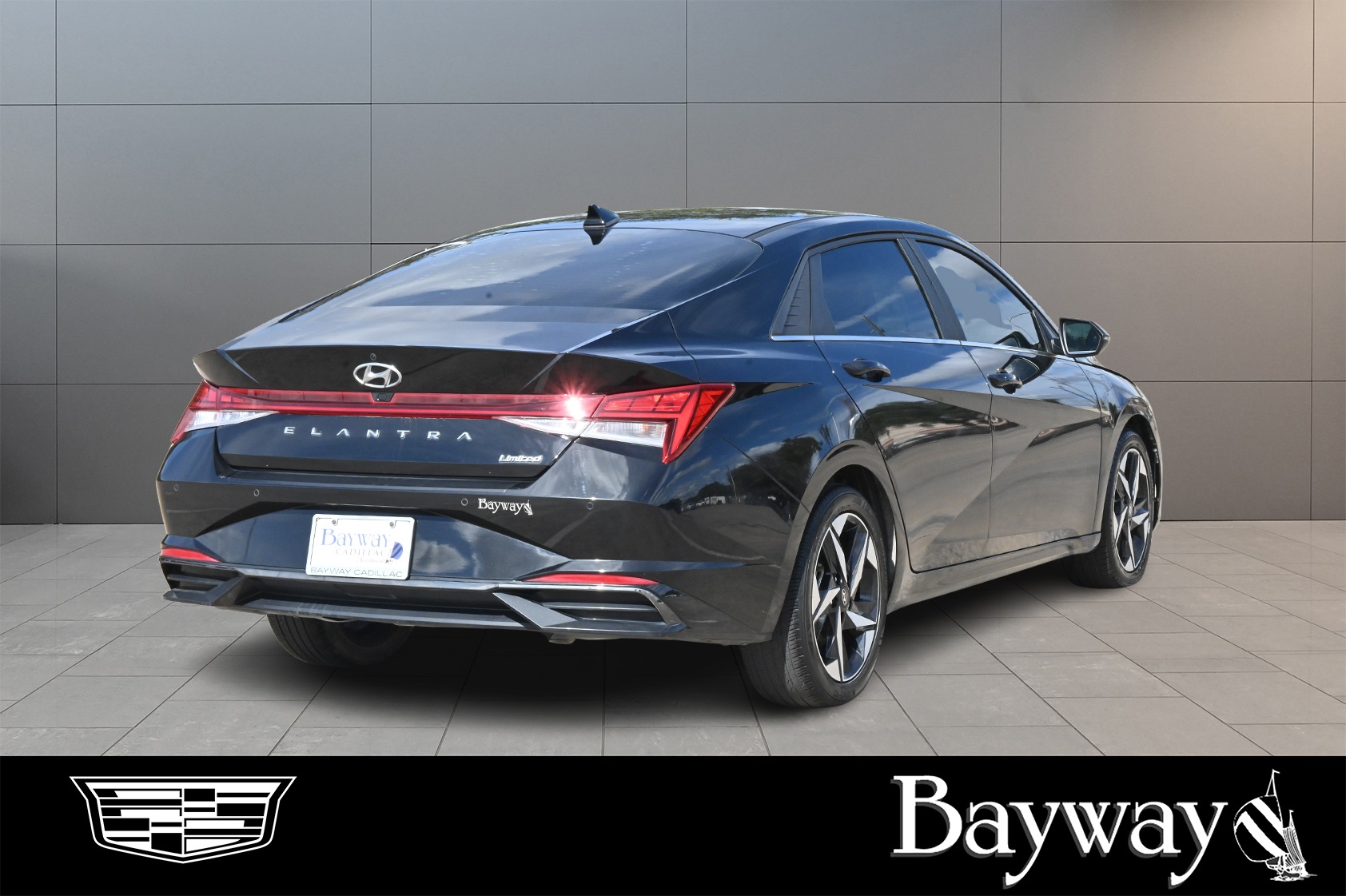 2023 Hyundai Elantra Limited Black at AutoSavvy Houston Southwest