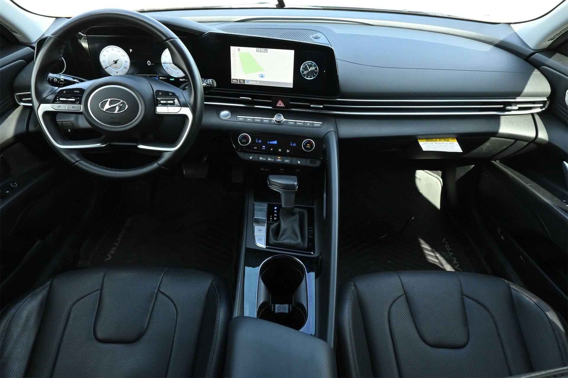 2023 Hyundai Elantra Limited Black at AutoSavvy Houston Southwest