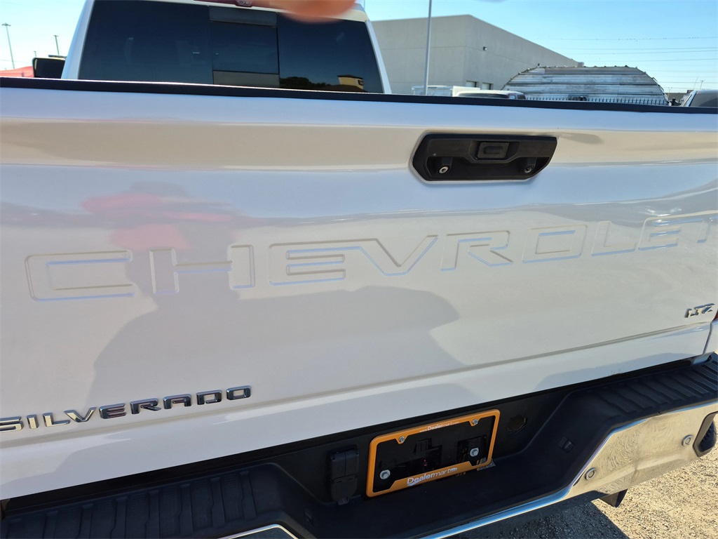 2021 Chevrolet Silverado 2500HD LTZ White at AutoSavvy Houston Northwest