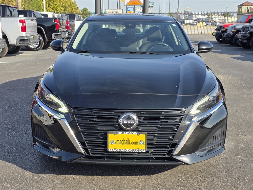 2023 Nissan Altima 2.5 SV - 1