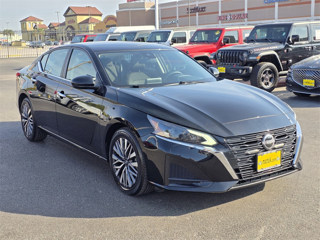 2023 Nissan Altima 2.5 SV - 2