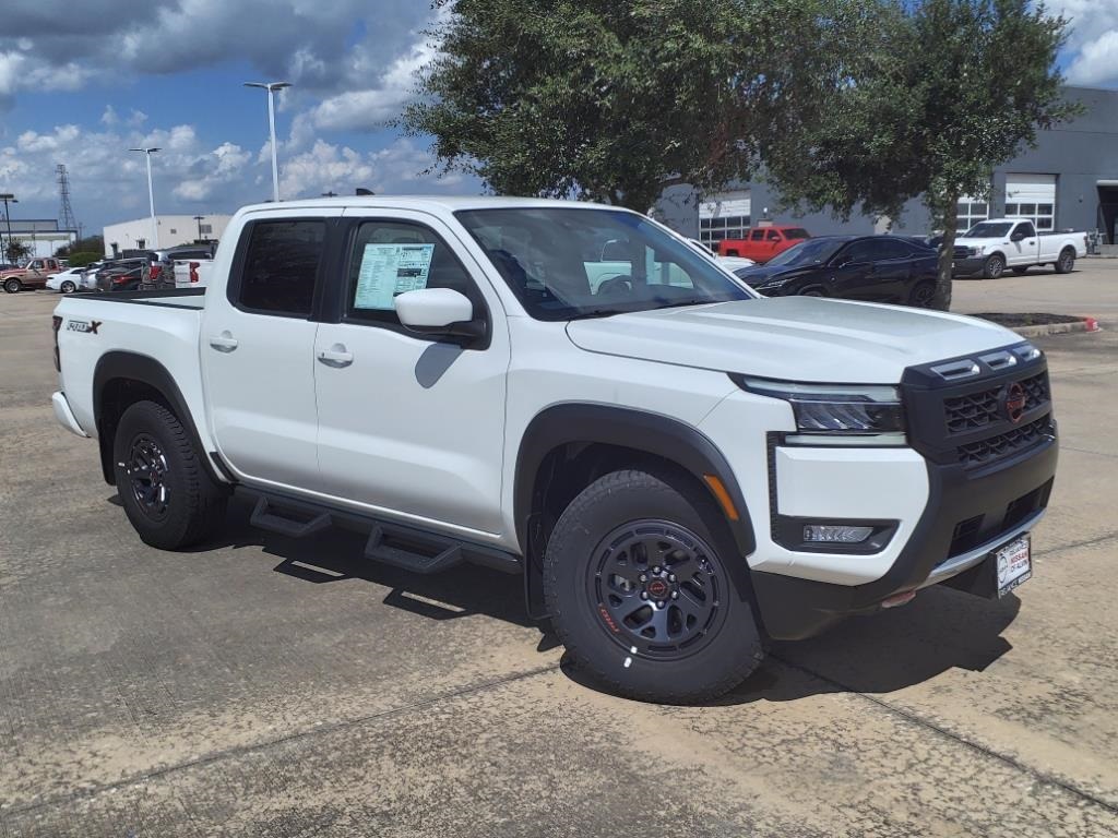 2025 Nissan Frontier PRO-X Crew Cab RWD
