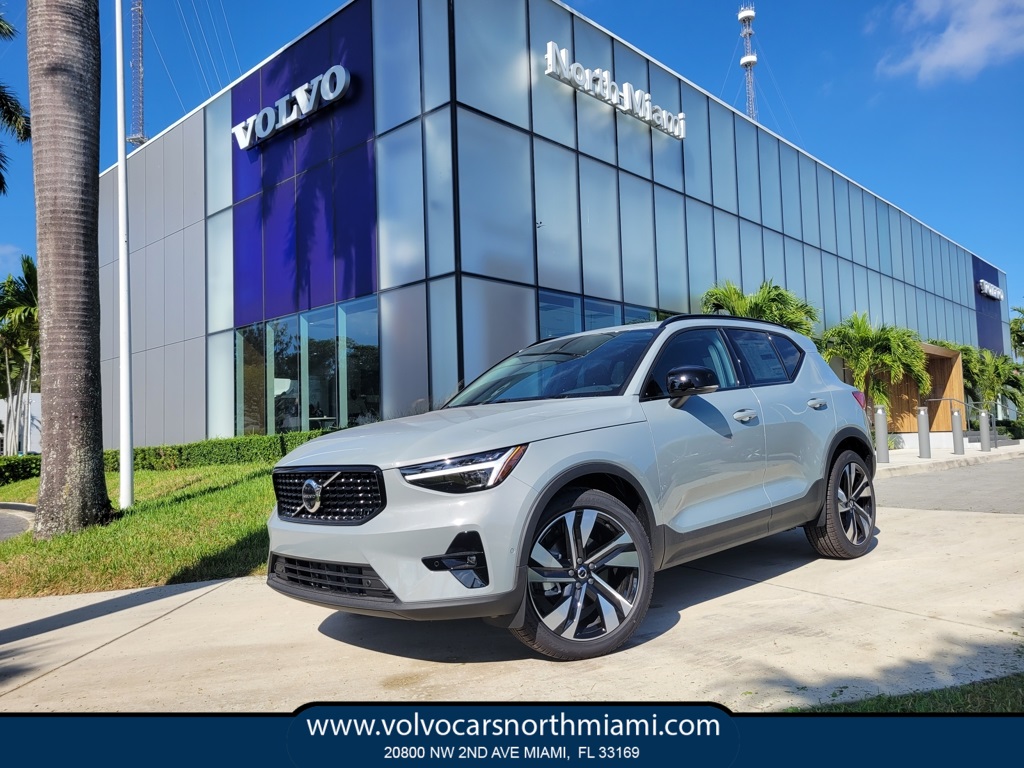 2026 Volvo XC40 Ultra