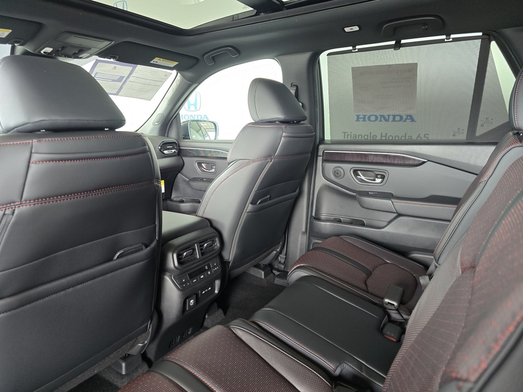 Thumbnail: 2025 Honda Pilot - 19