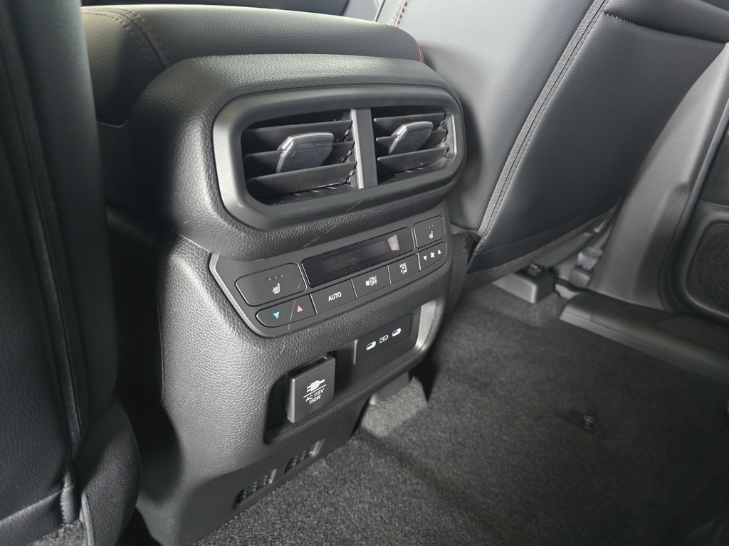 Thumbnail: 2025 Honda Pilot - 20