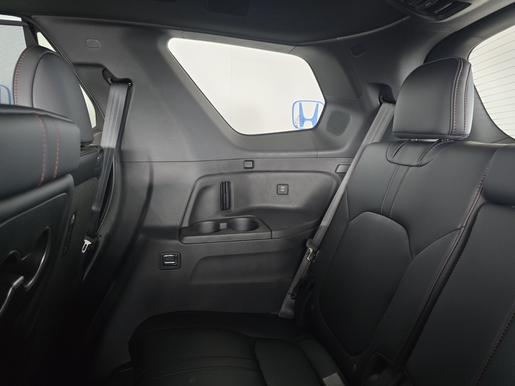 Thumbnail: 2025 Honda Pilot - 24