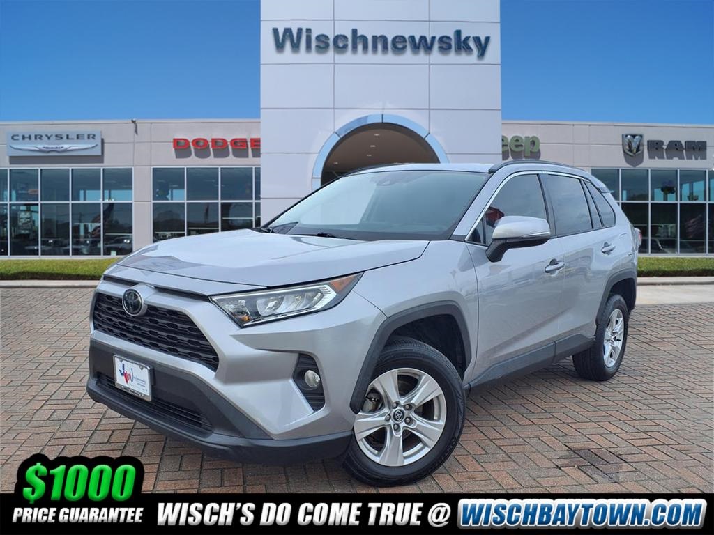 2020 Toyota RAV4 XLE Silver at Gullo Toyota
