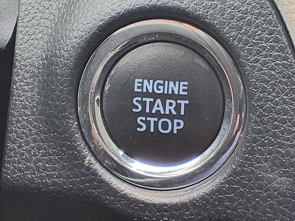 2020 Toyota RAV4 XLE Silver at Gullo Toyota