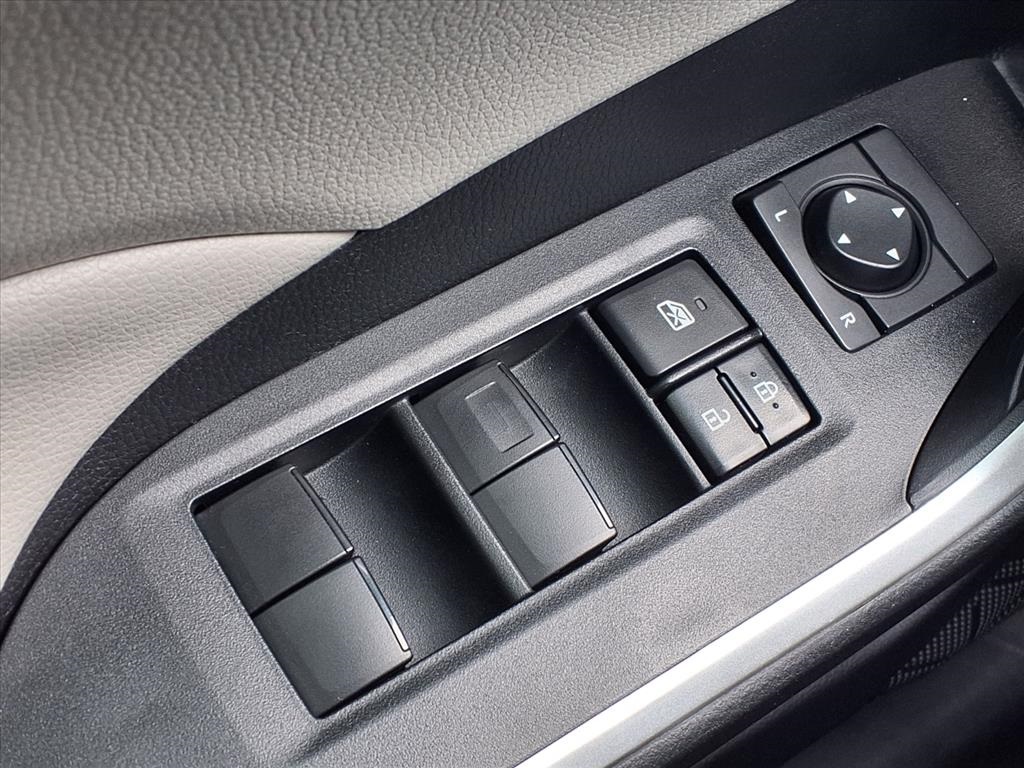 2020 Toyota RAV4 XLE Silver at Gullo Toyota