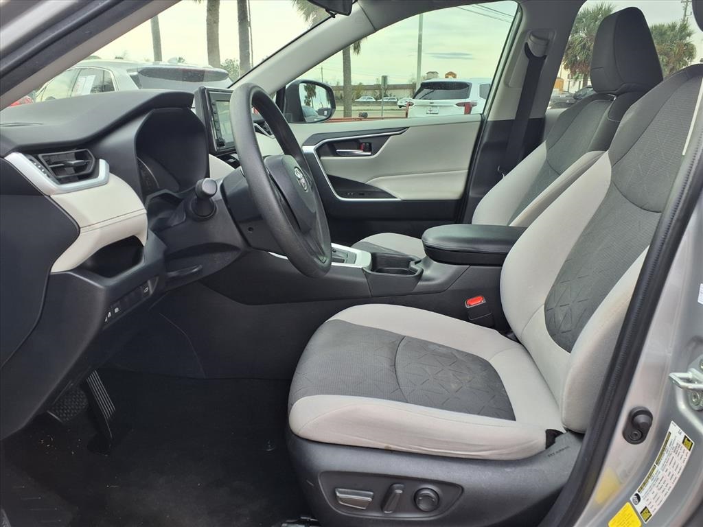 2020 Toyota RAV4 XLE Silver at Gullo Toyota