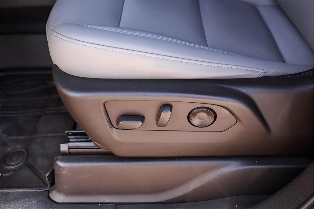 Used Car 2021 Chevrolet Tahoe  Z71 For Sale Under $40,000 In Austin, Texas