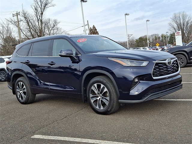 2025 Toyota Highlander XLE AWD