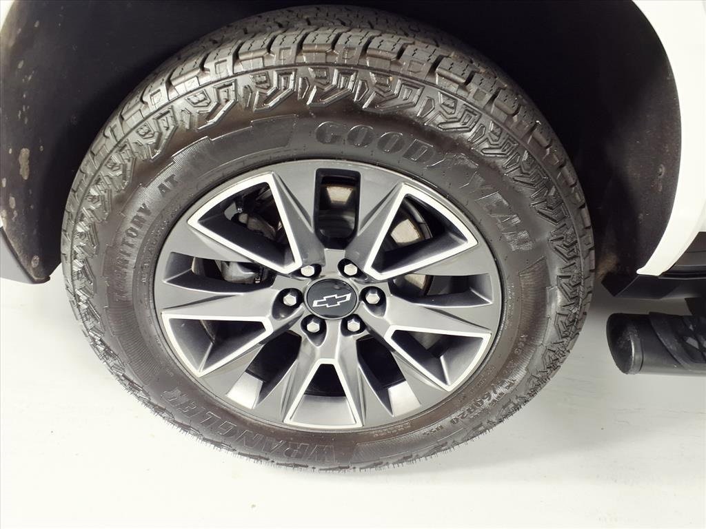 2023 Chevrolet Tahoe Z71 White at Mac Haik CDJR North Houston