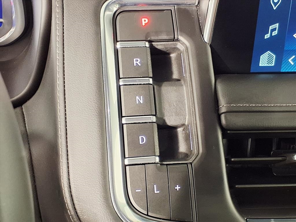 2023 Chevrolet Tahoe Z71 White at Mac Haik CDJR North Houston