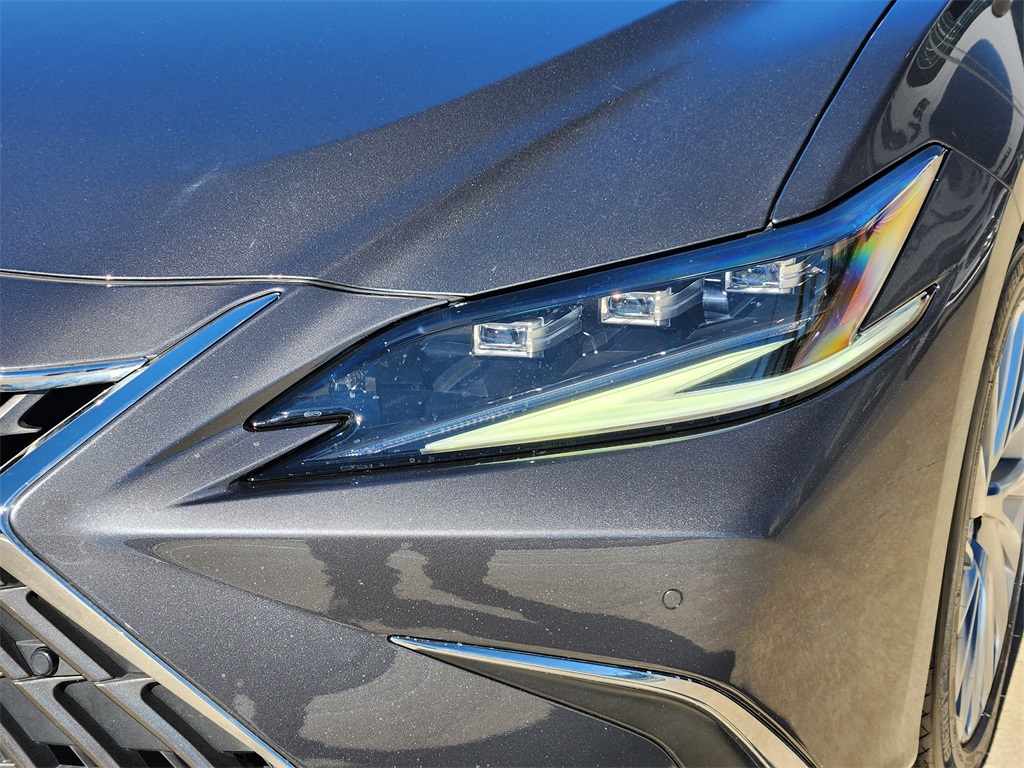2022 Lexus ES 300h Ultra Luxury Gray at Westside Lexus