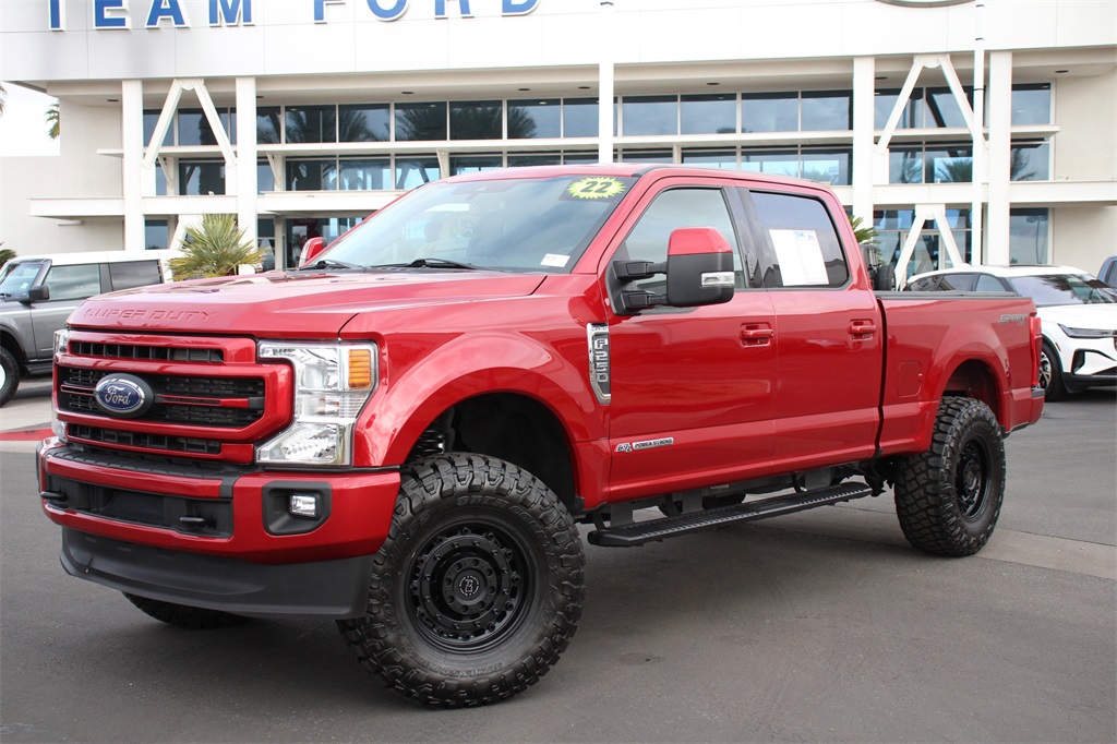 2022 Ford F-250 Super Duty Lariat Crew Cab 4WD