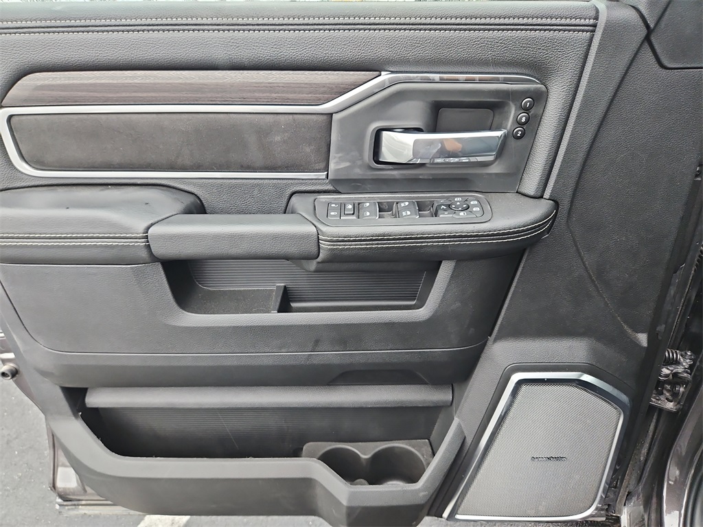 2025 Ram 2500 Laramie - 8