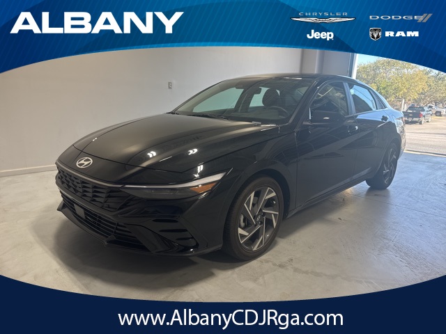 2025 Hyundai Elantra SEL Convenience FWD