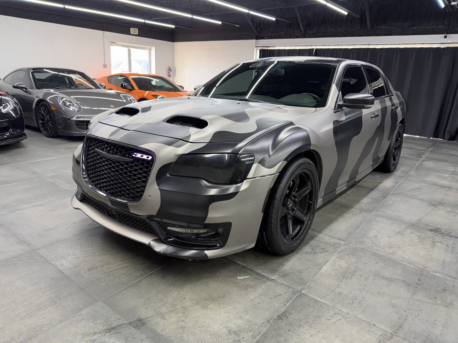 2022 Chrysler 300 S V8 RWD