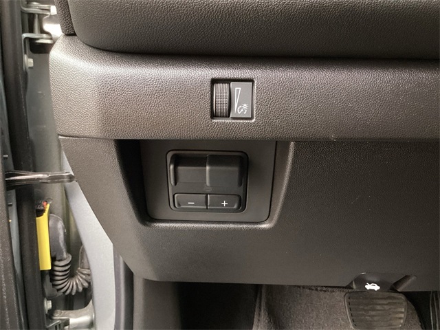 Used Car 2024 Chevrolet Colorado  Lt For Sale Under $35,000 In San Antonio, Texas