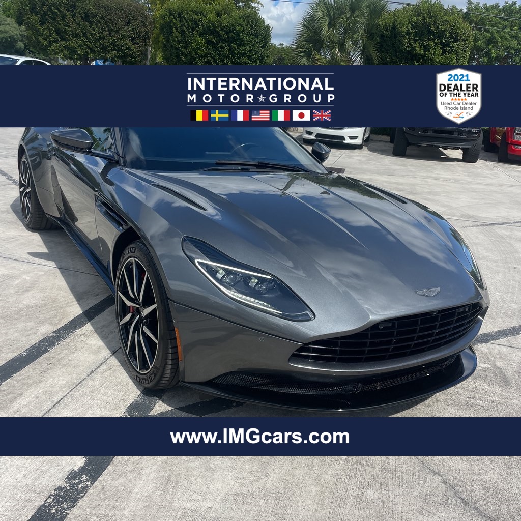 2018 Aston Martin DB11 Base's photo