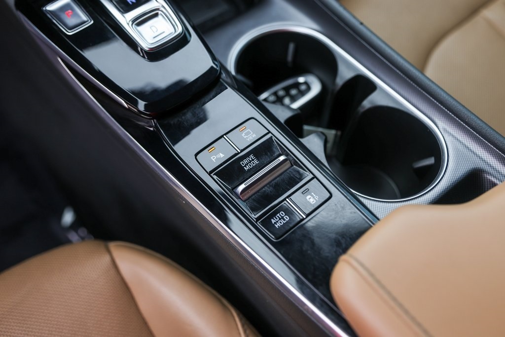 Used Car 2020 Hyundai Sonata  Limited For Sale Under $20,000 In Austin, Texas