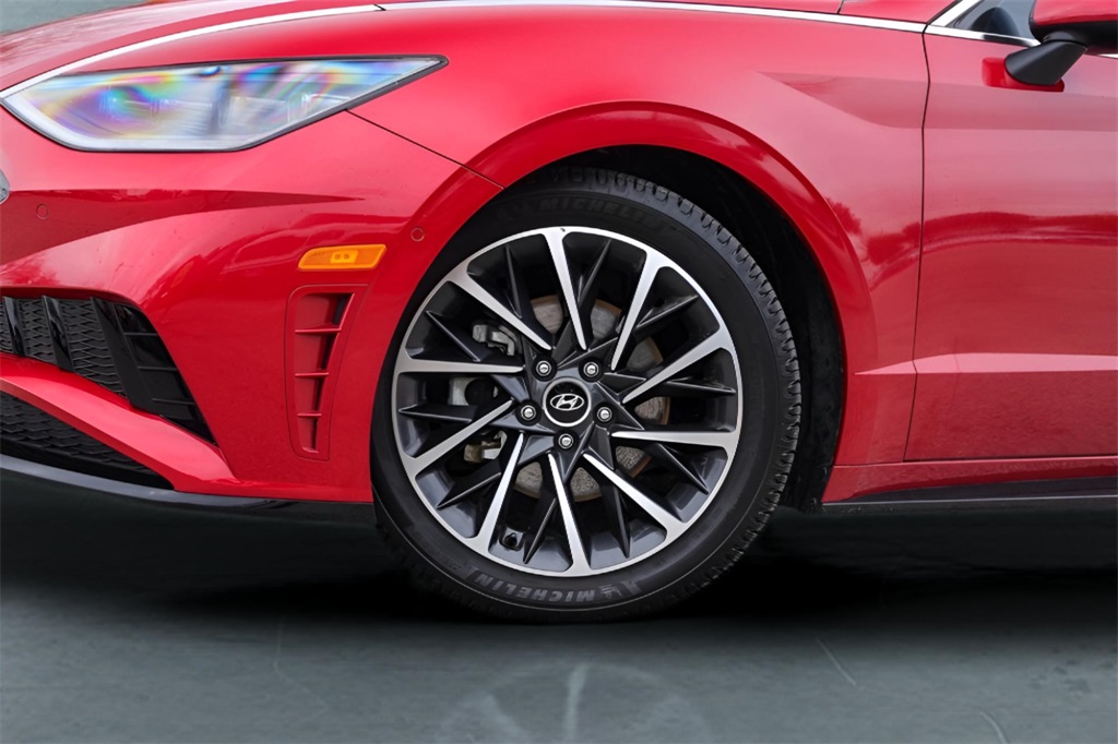 Used Car 2020 Hyundai Sonata  Limited For Sale Under $20,000 In Austin, Texas