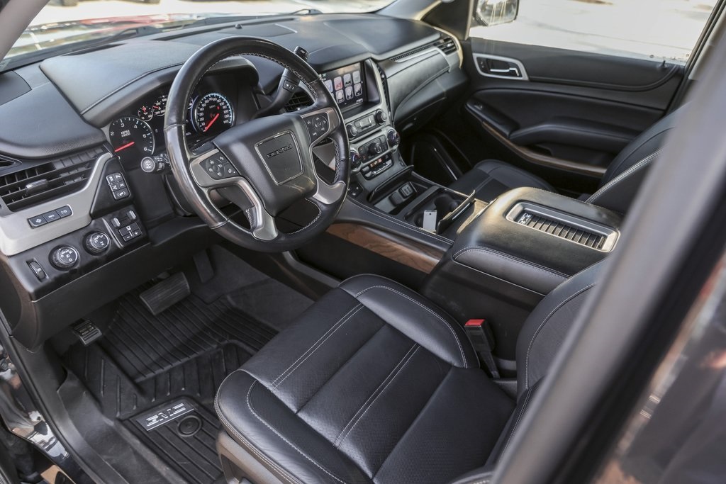 Used Car 2020 Gmc Yukon Xl  Denali For Sale Under $35,000 In Austin, Texas