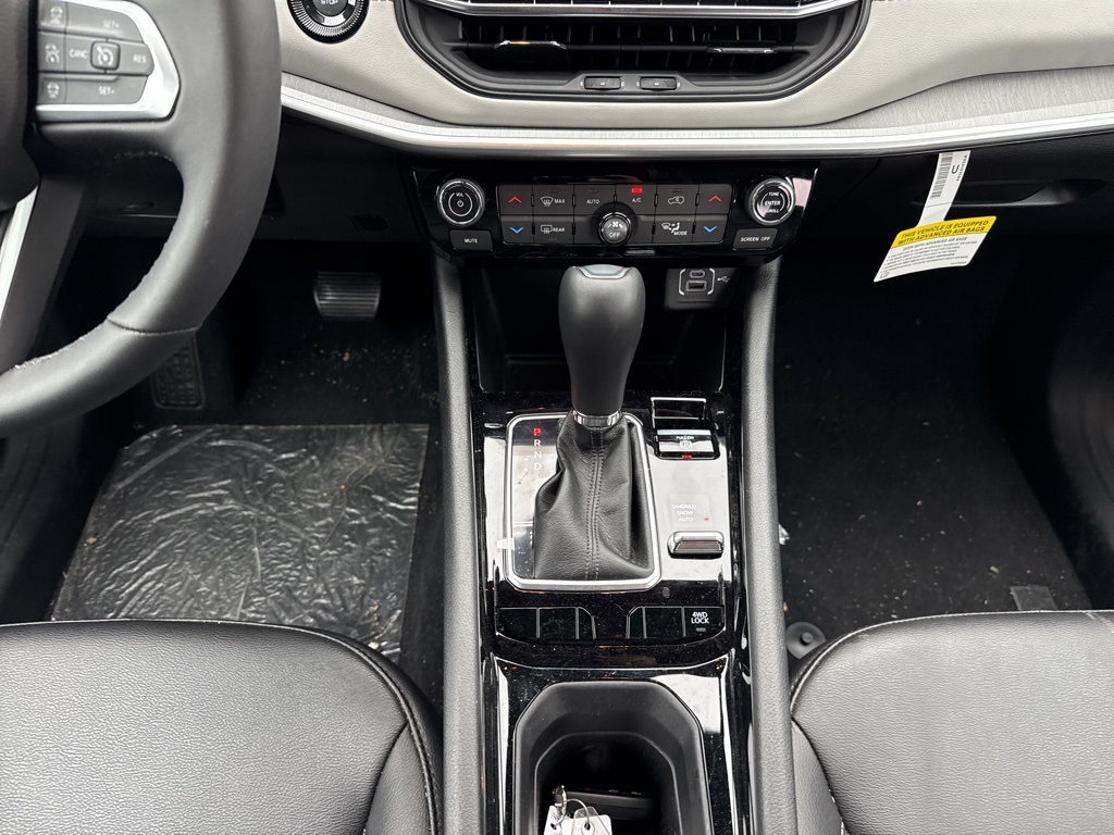 2025 Jeep Compass
