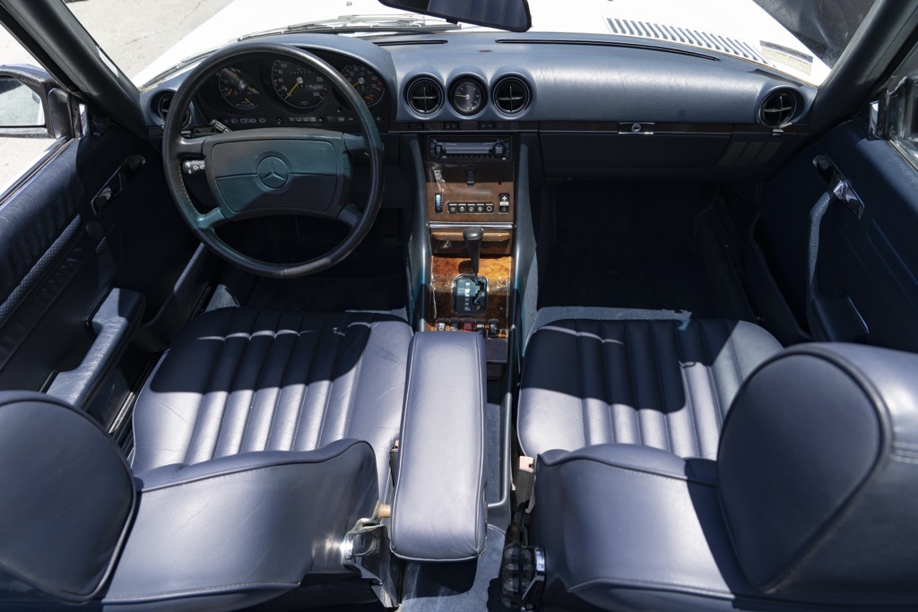 1988 Mercedes-Benz 500-Class - Thumbnail 2