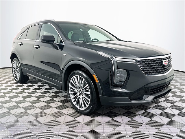 2025 Cadillac XT4 Premium Luxury FWD