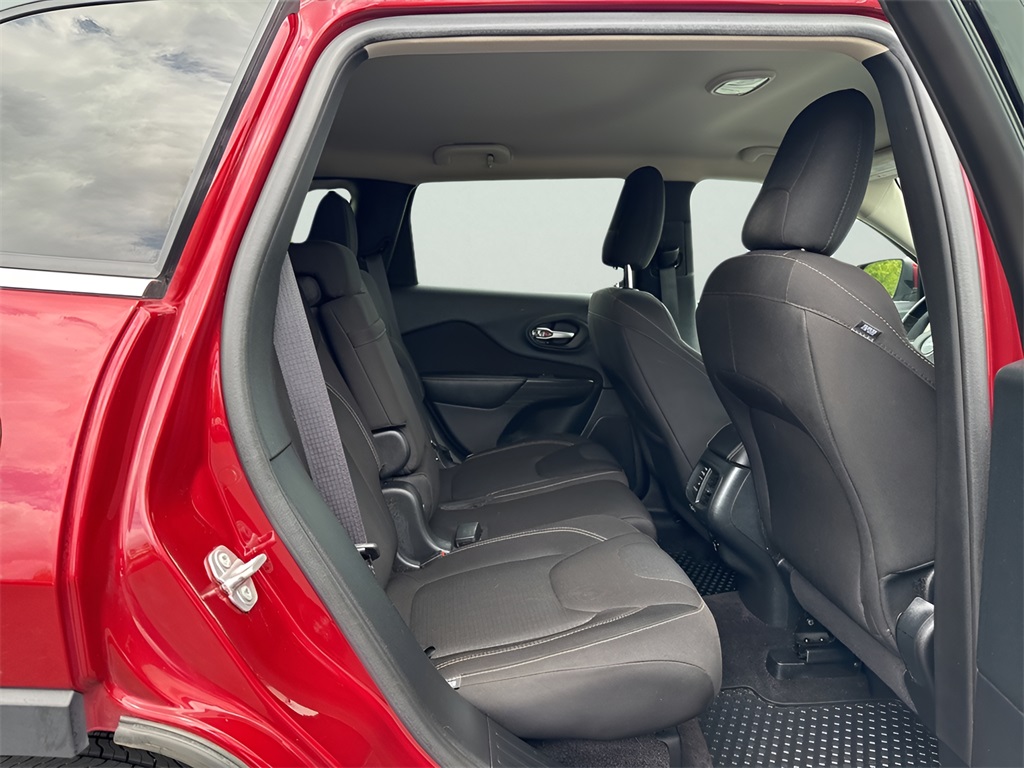 2016 Jeep Cherokee