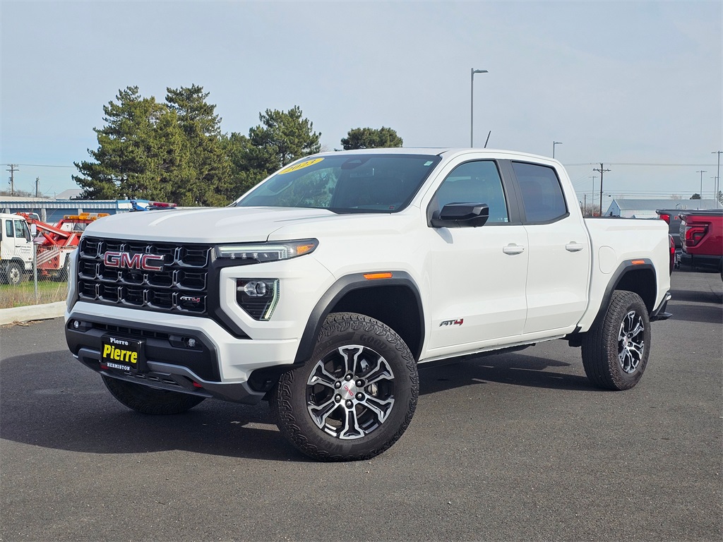 2023 GMC Canyon AT4 Crew Cab 4WD