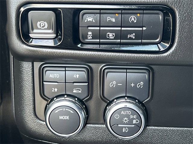 2025 GMC Yukon Denali Black at Big Star Buick GMC