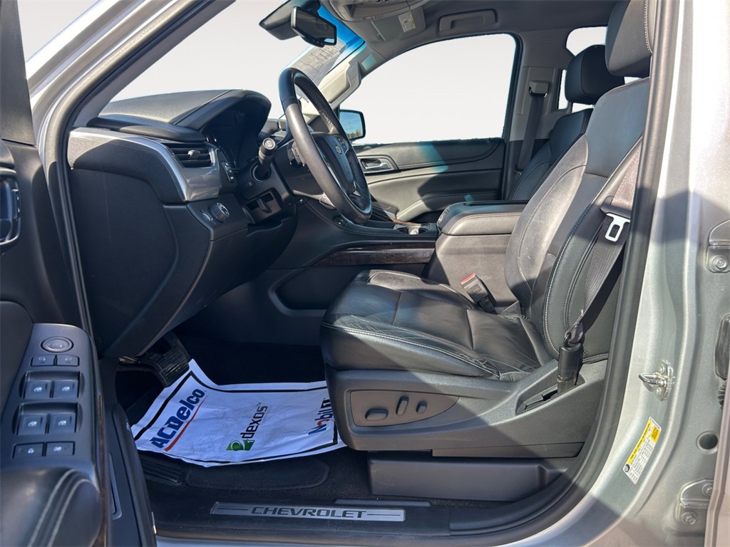 Used Car 2017 Chevrolet Tahoe  Lt For Sale Under $15,000 In Floresville, Texas