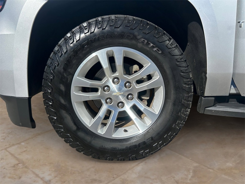 Used Car 2017 Chevrolet Tahoe  Lt For Sale Under $15,000 In Floresville, Texas