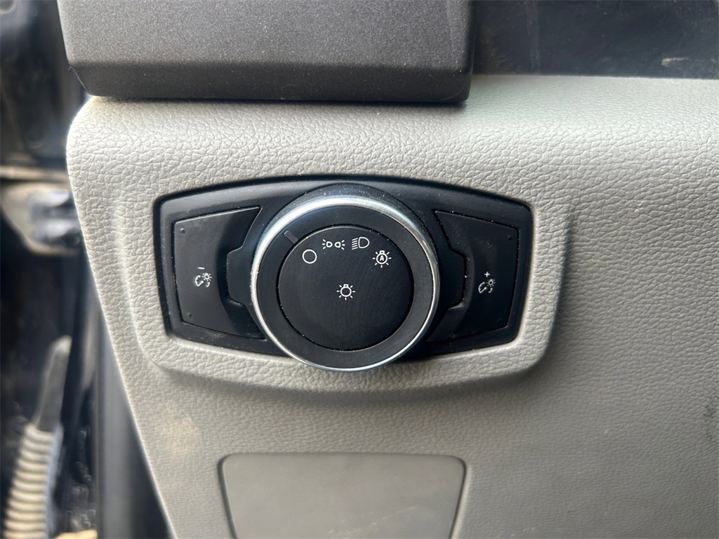 Used Car 2019 Ford F-550sd  Xl For Sale Under $40,000 In Floresville, Texas