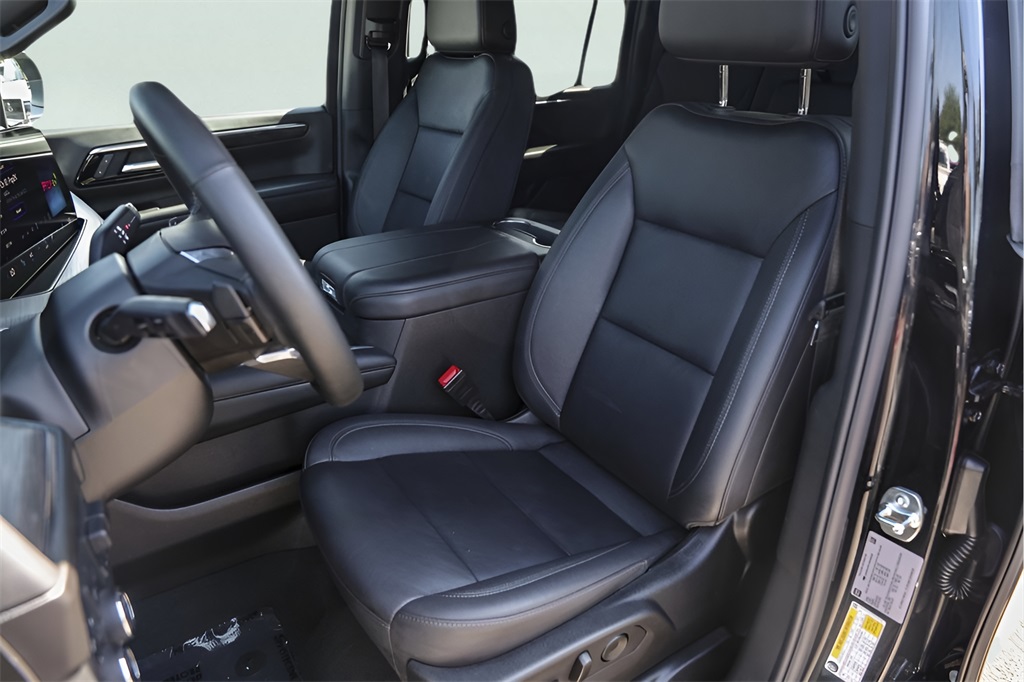 Used Car 2025 Chevrolet Suburban  Lt For Sale Under $70,000 In Austin, Texas