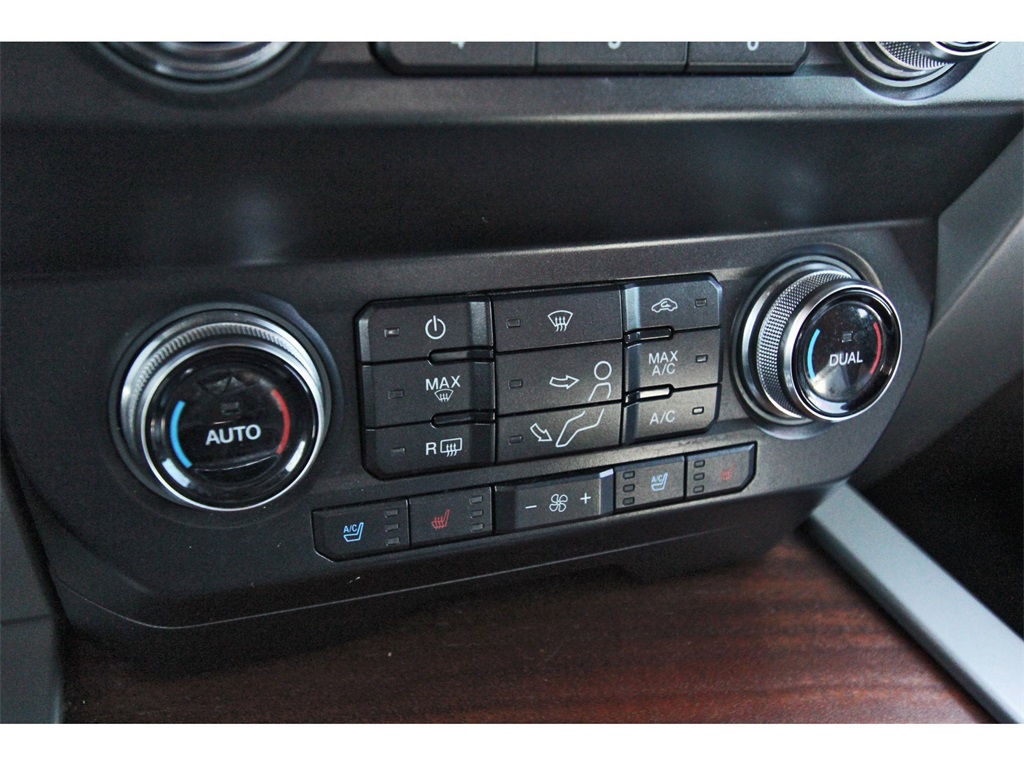 2019 Ford F-250SD King Ranch Black at Autostrade