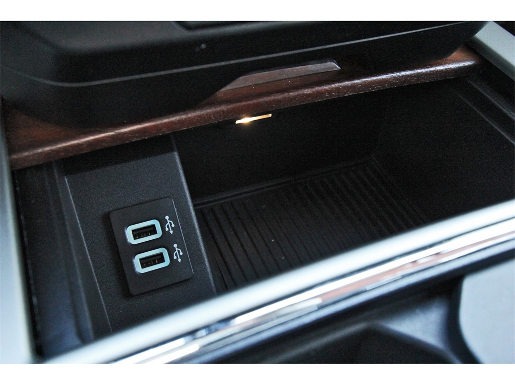 2019 Ford F-250SD King Ranch Black at Autostrade