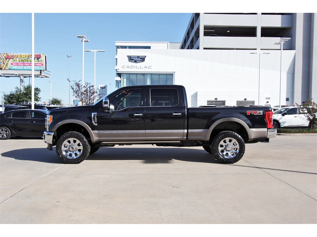 2019 Ford F-250SD King Ranch Black at Autostrade