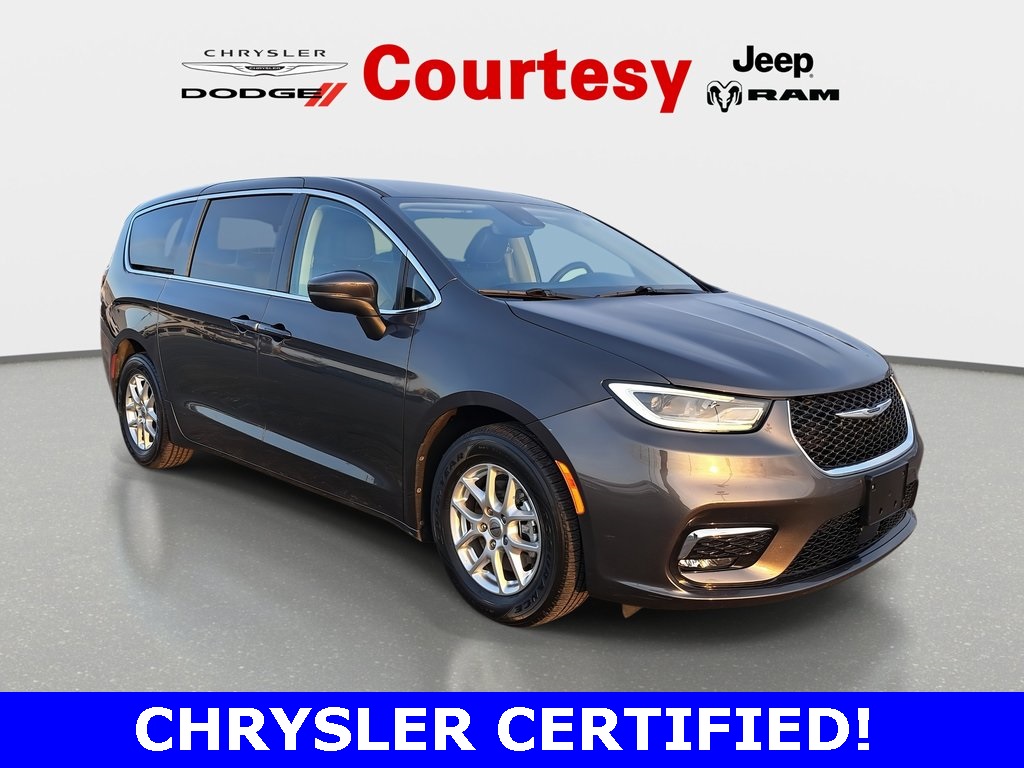 2023 Chrysler Pacifica Touring L FWD