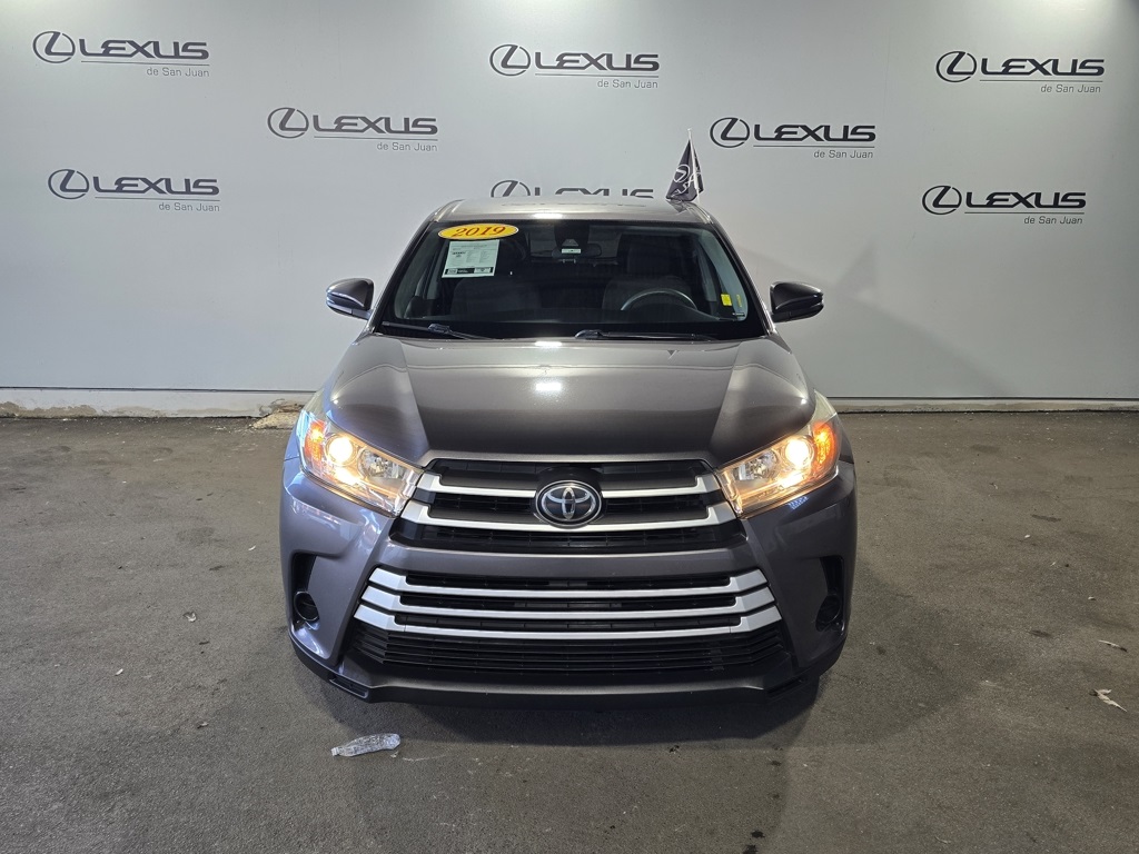 Thumbnail: 2019 Toyota Highlander - 2