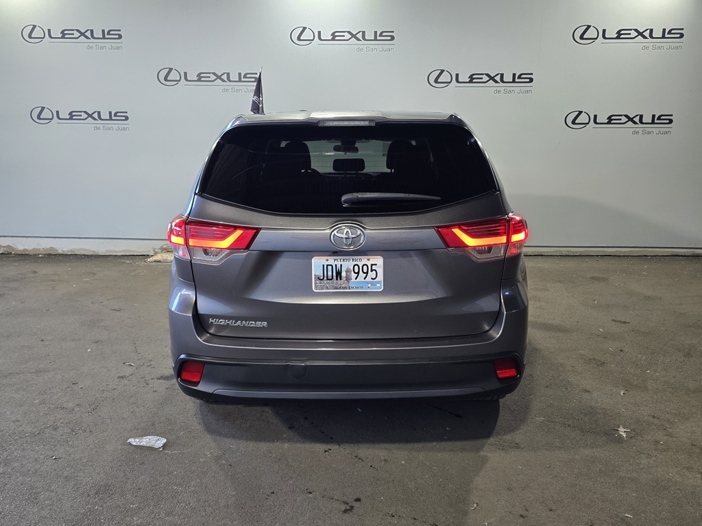 Thumbnail: 2019 Toyota Highlander - 9