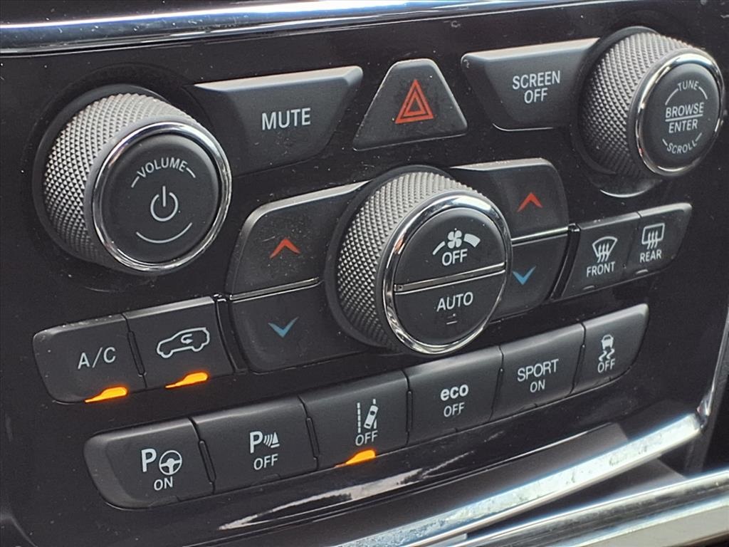 2021 Jeep Grand Cherokee Trailhawk Black at River Oaks CDJR