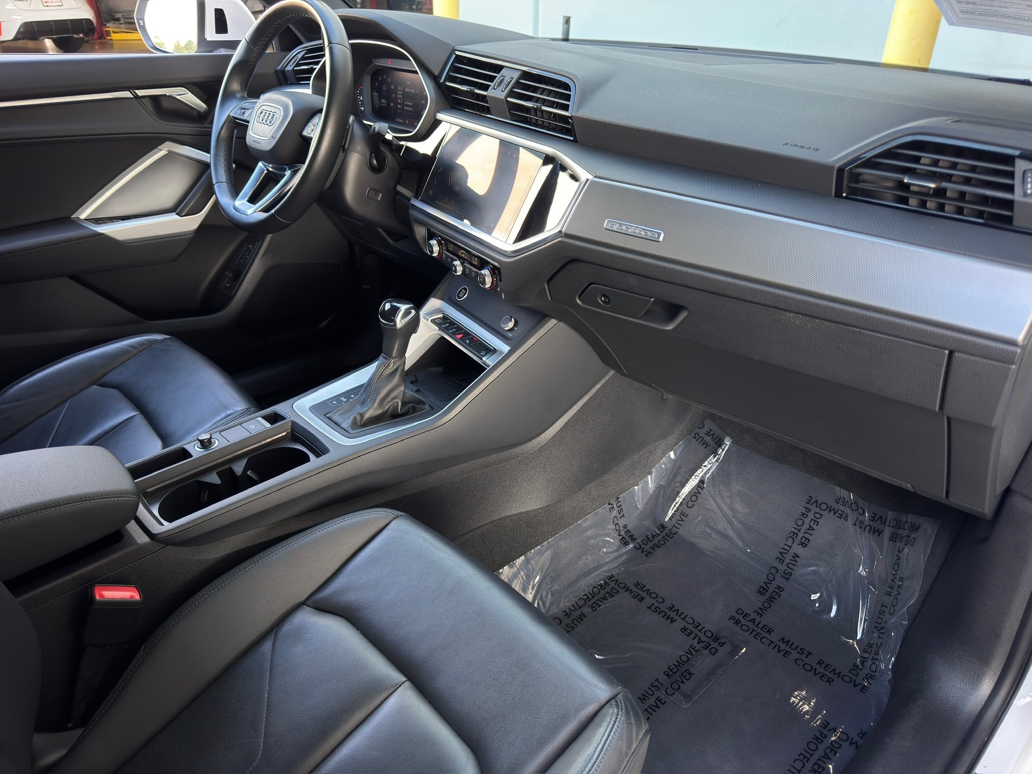 2024 Audi Q3 Premium White at River Oaks CDJR