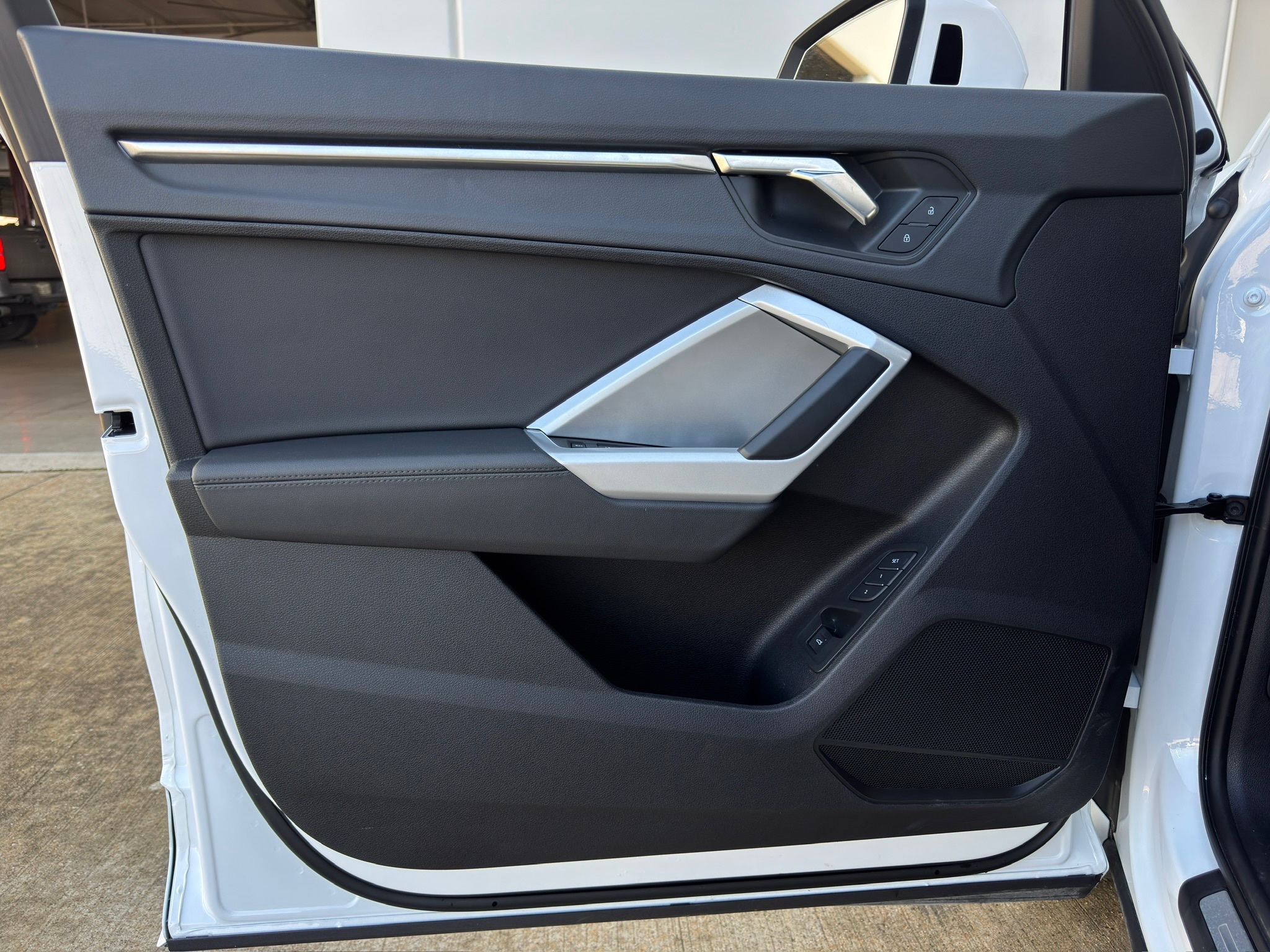 2024 Audi Q3 Premium White at River Oaks CDJR