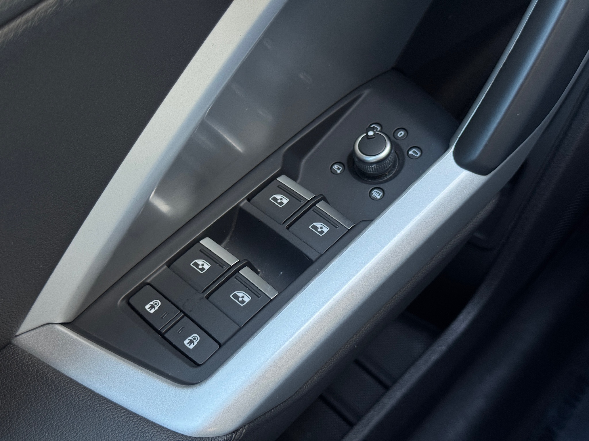 2024 Audi Q3 Premium White at River Oaks CDJR